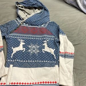 Ampersand doublehood sweatshirt Christmas design size medium EUC